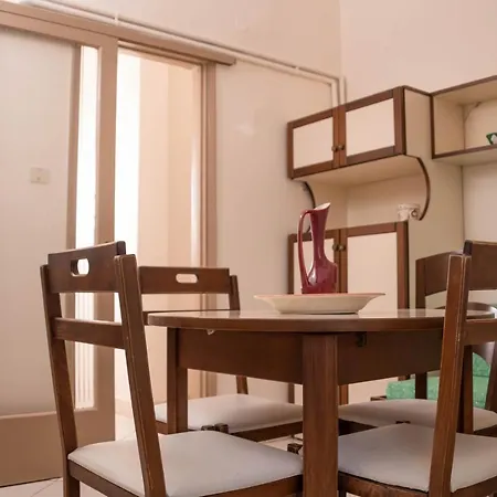 شقة F & B Collection - Vintage Flat In The City Center سالونيك