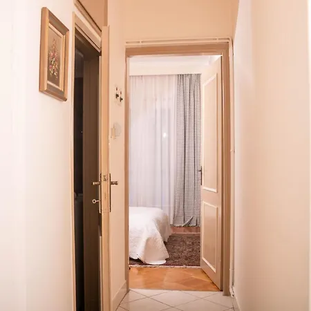 F & B Collection - Vintage Flat In The City Center شقة *