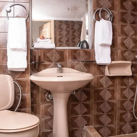 شقة F & B Collection - Vintage Flat In The City Center *