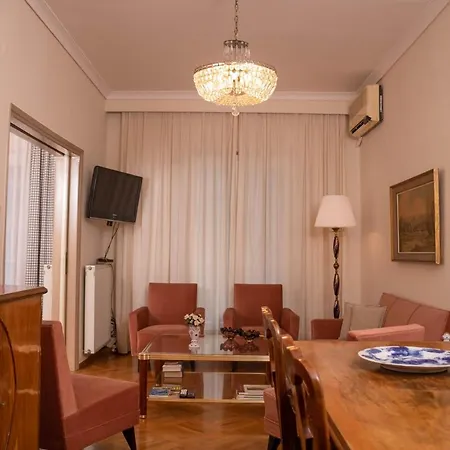 F & B Collection - Vintage Flat In The City Center شقة